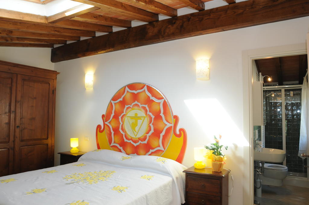 Agriturismo Borgo Nuovo Di Mulinelli อาเรซโซ ห้อง รูปภาพ