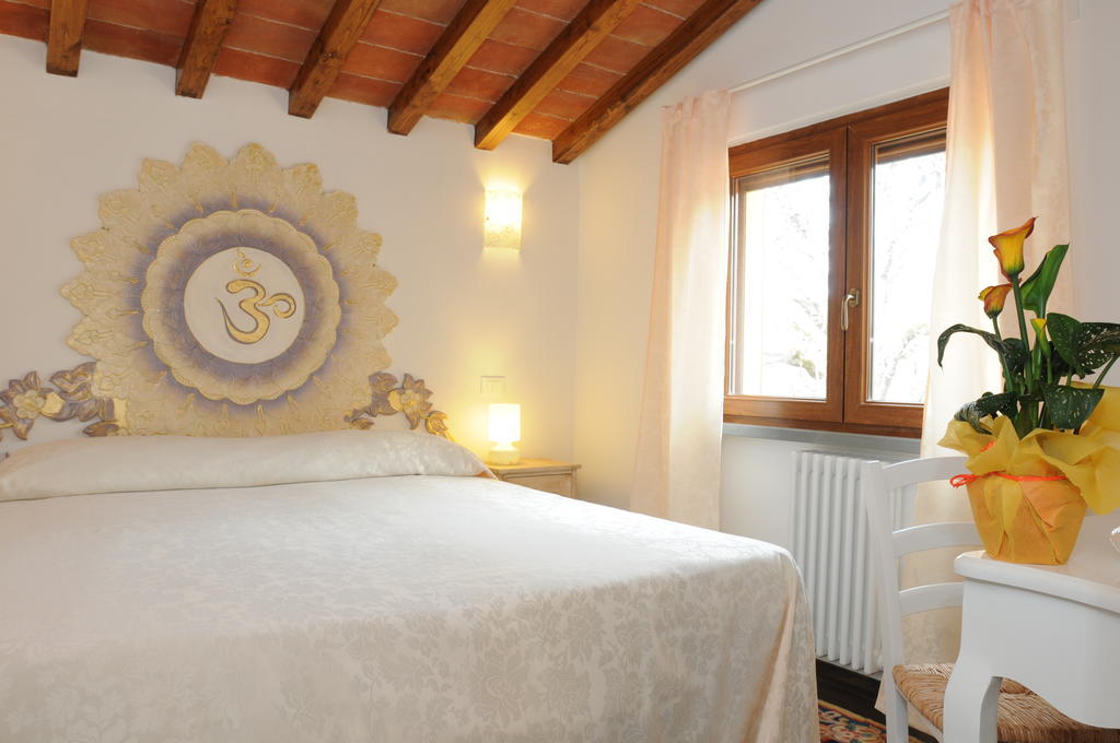 Agriturismo Borgo Nuovo Di Mulinelli Villa อาเรซโซ ห้อง รูปภาพ