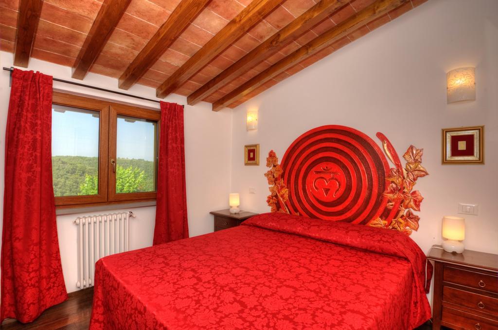 Agriturismo Borgo Nuovo Di Mulinelli อาเรซโซ ภายนอก รูปภาพ