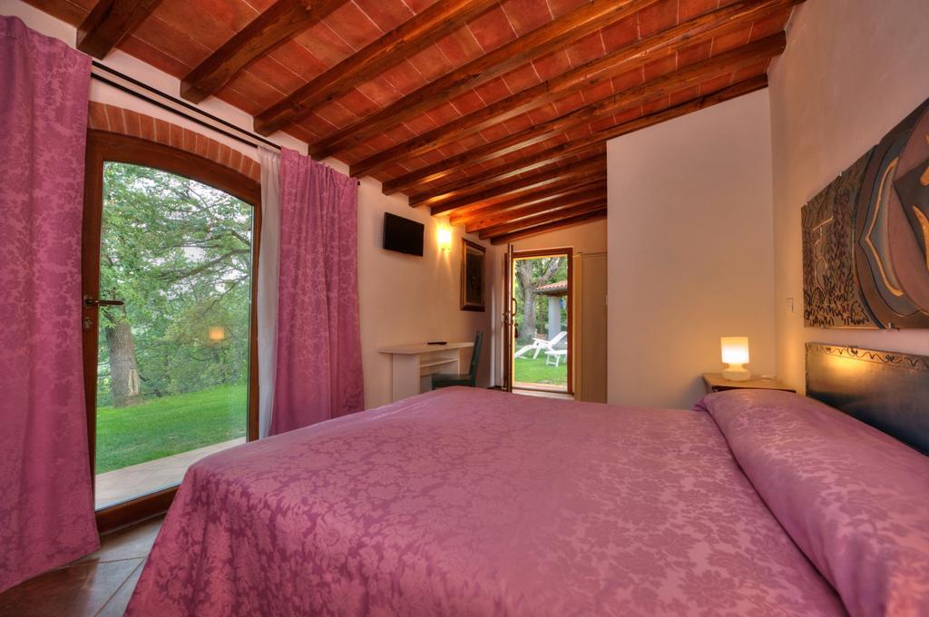 Agriturismo Borgo Nuovo Di Mulinelli อาเรซโซ ภายนอก รูปภาพ