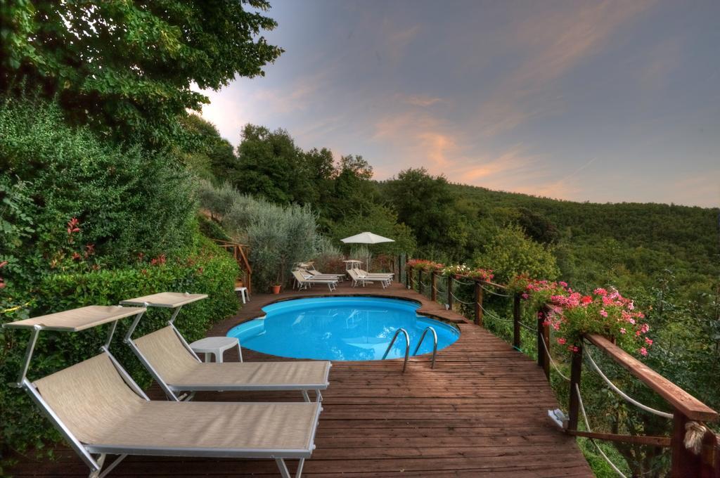 Agriturismo Borgo Nuovo Di Mulinelli อาเรซโซ ภายนอก รูปภาพ